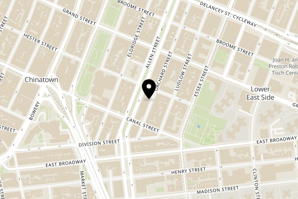 Map showing the location of Scarr's Pizza on 35 Orchard St in New York